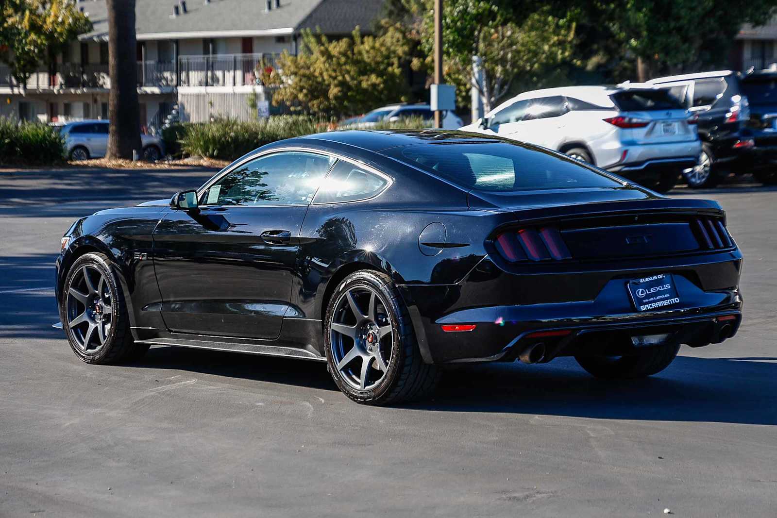2016 Ford Mustang GT photo 2