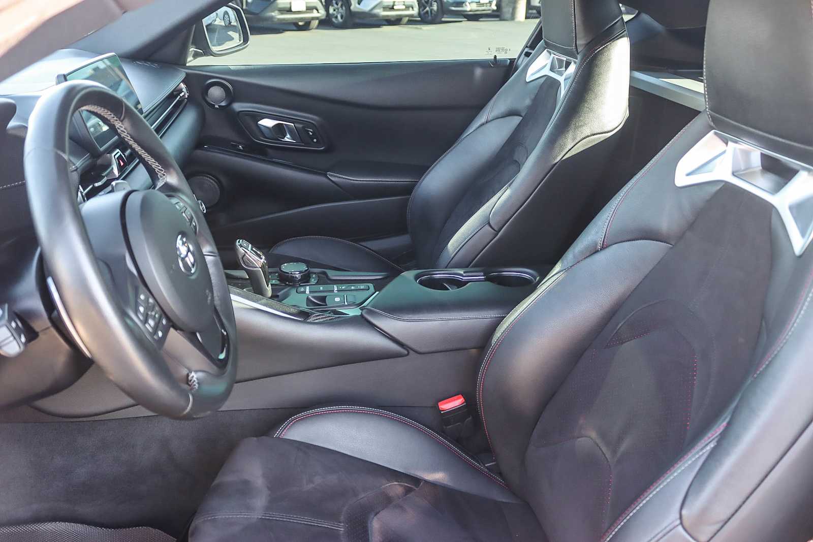 Thumbnail: 2021 Toyota GR Supra - 16