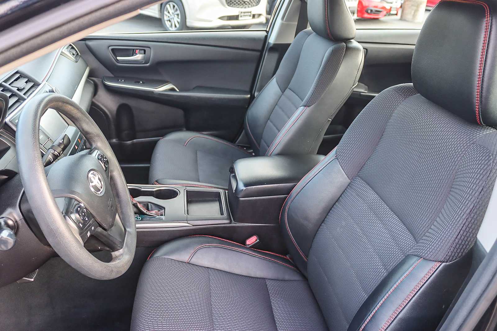 Thumbnail: 2017 Toyota Camry - 16