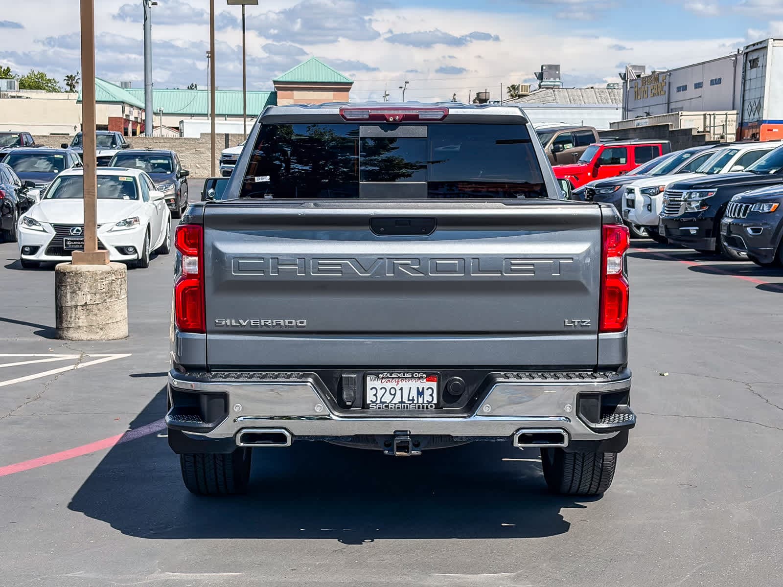 2020 Chevrolet Silverado 1500 LTZ photo 2