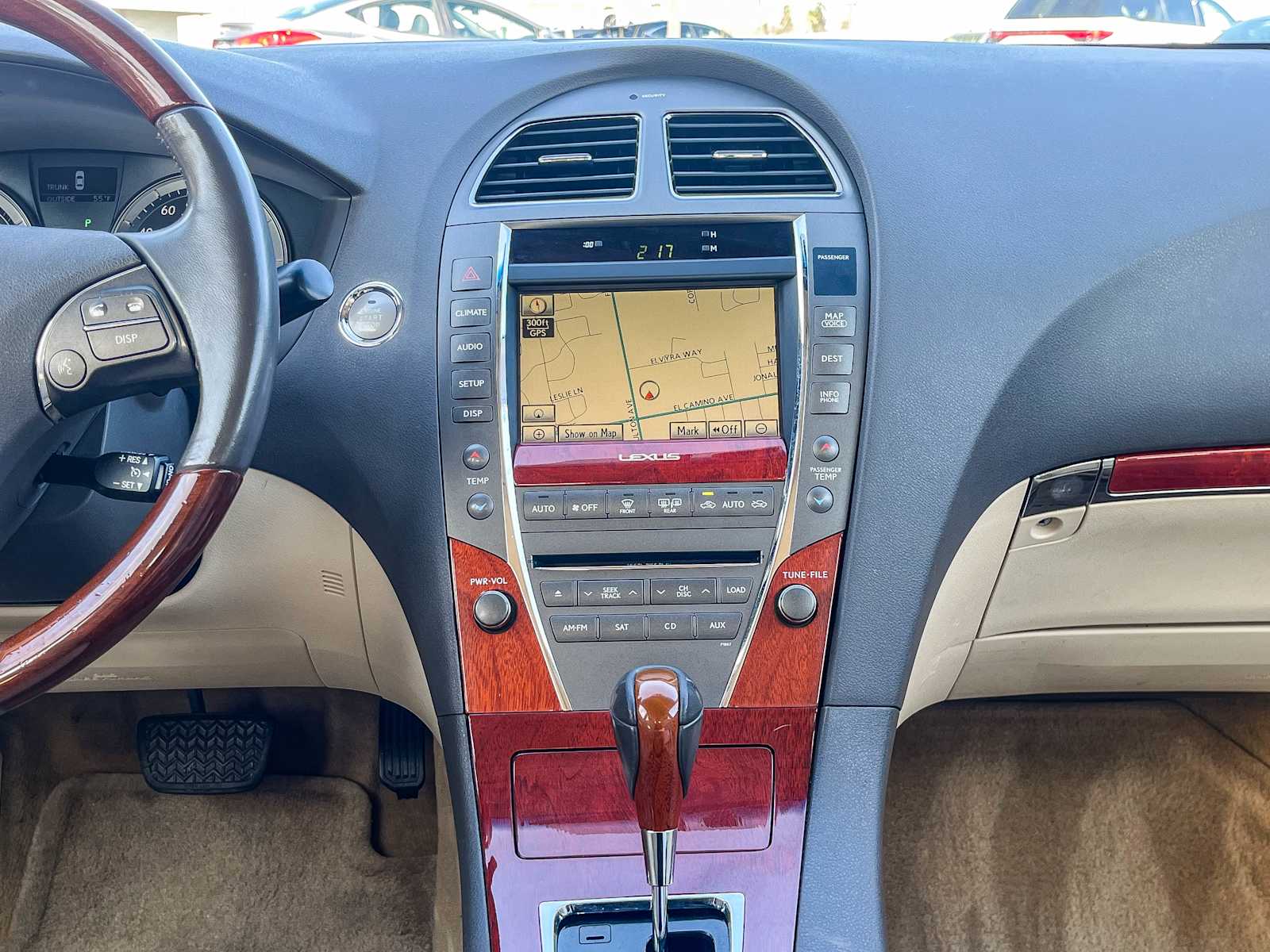 Thumbnail: 2012 Lexus ES - 12