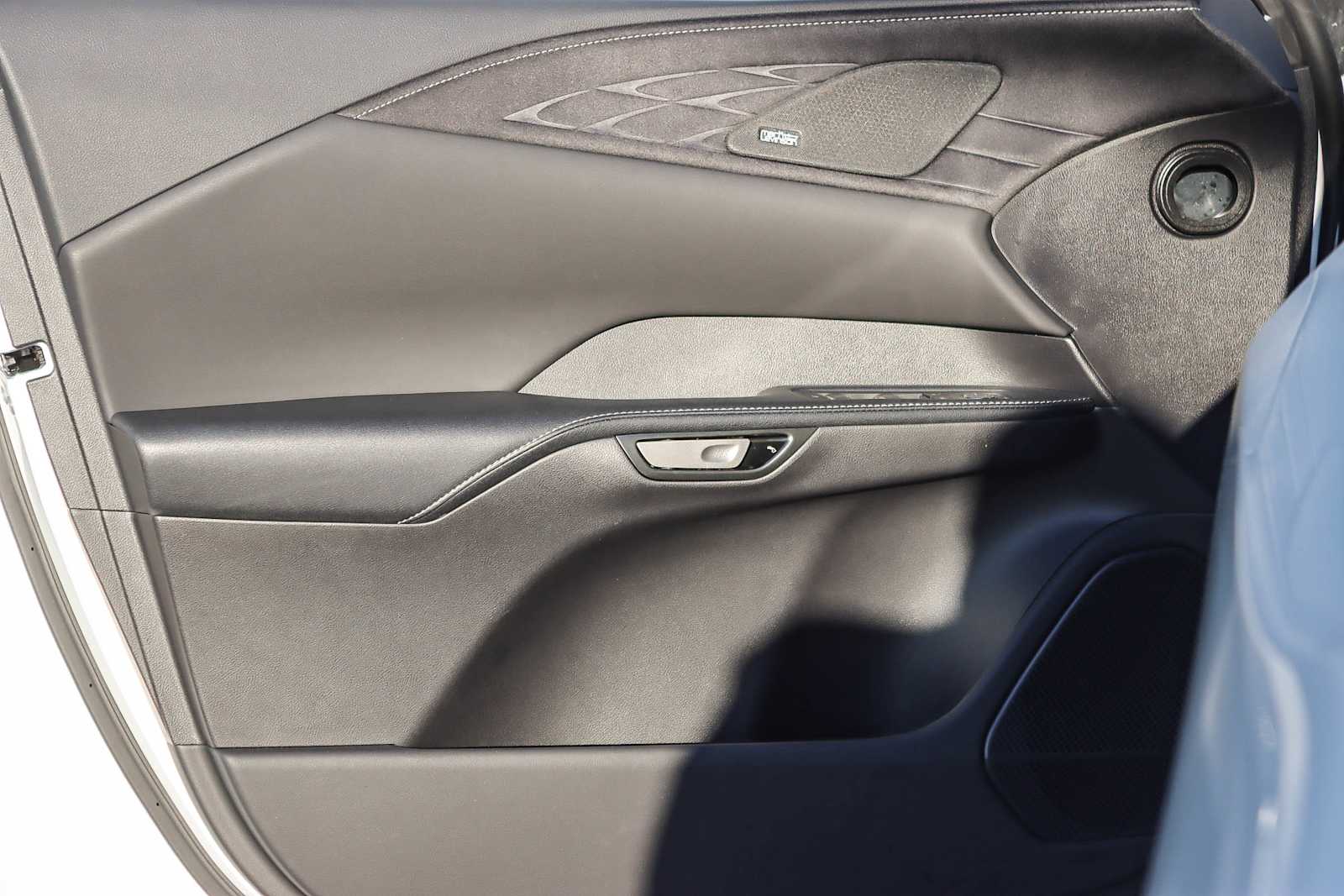 Thumbnail: 2025 Lexus RX - 19