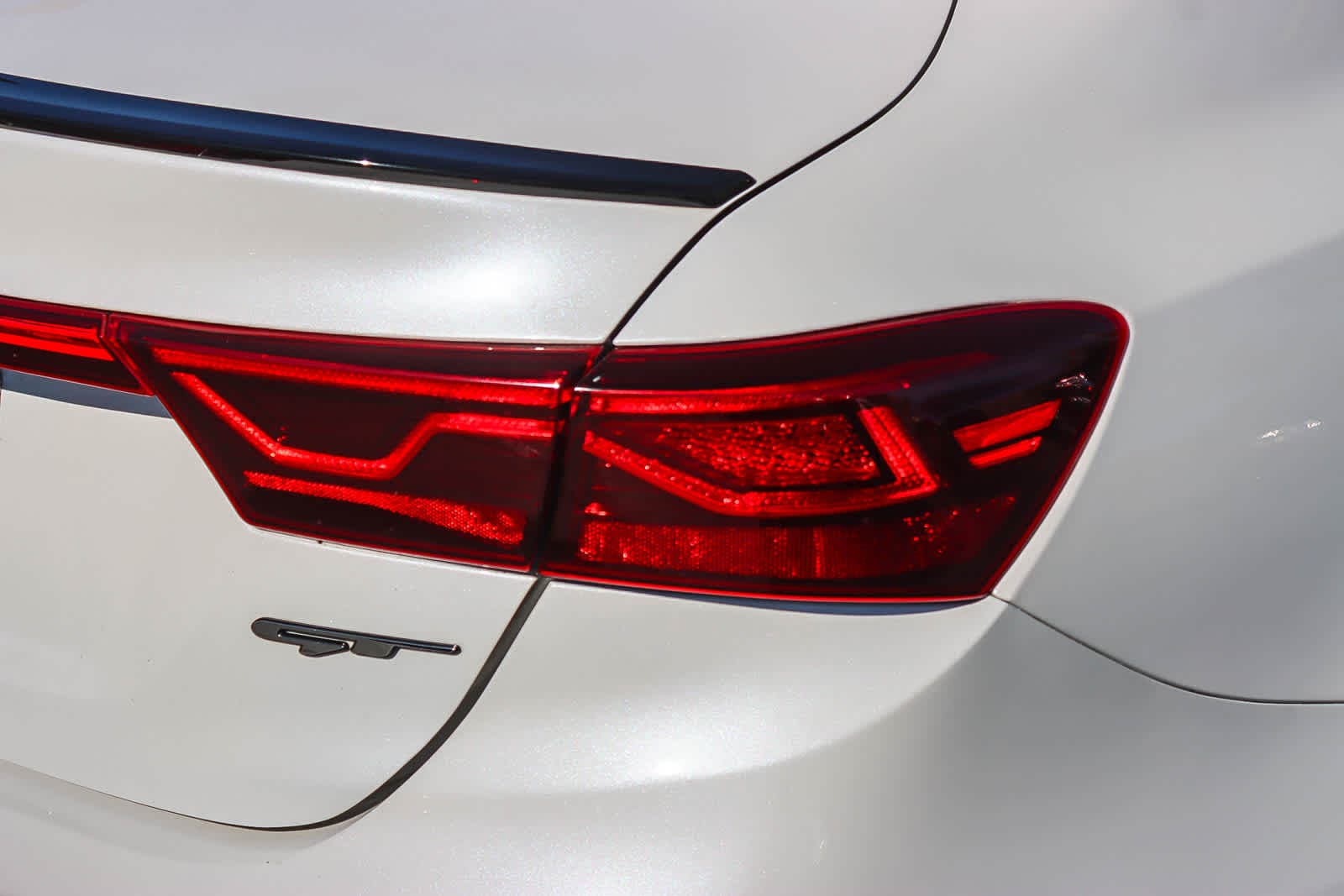 Thumbnail: 2021 Kia Forte - 8