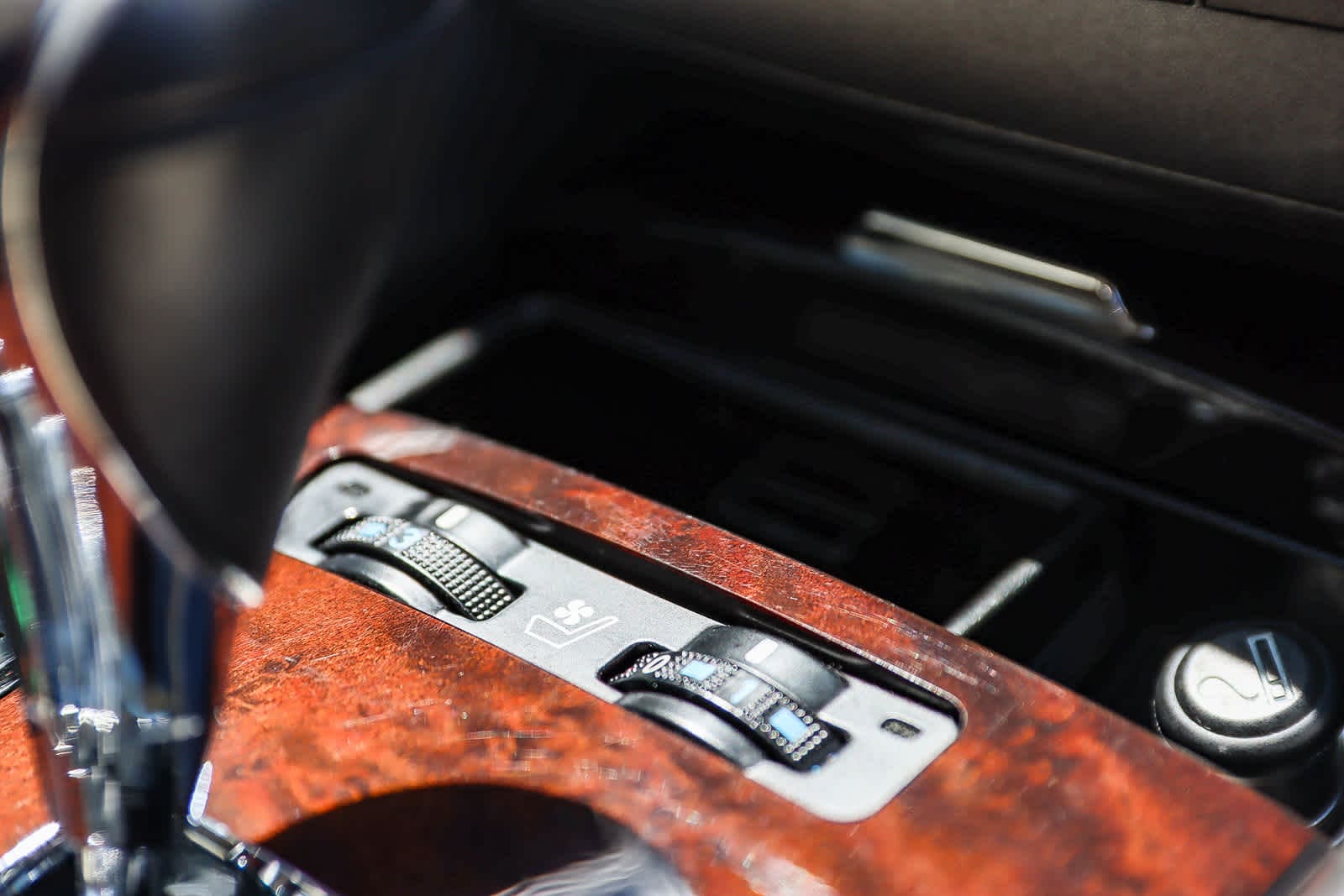 Thumbnail: 2012 Lexus IS - 15