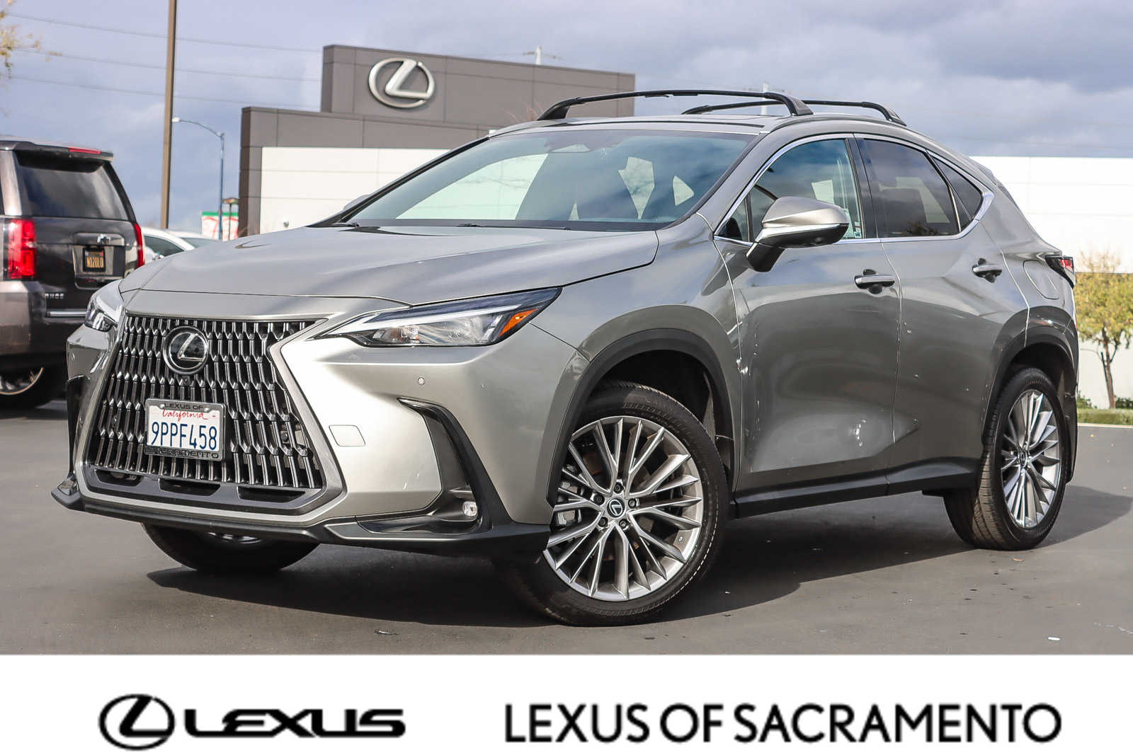 2025 Lexus NX Hybrid 350h's photo