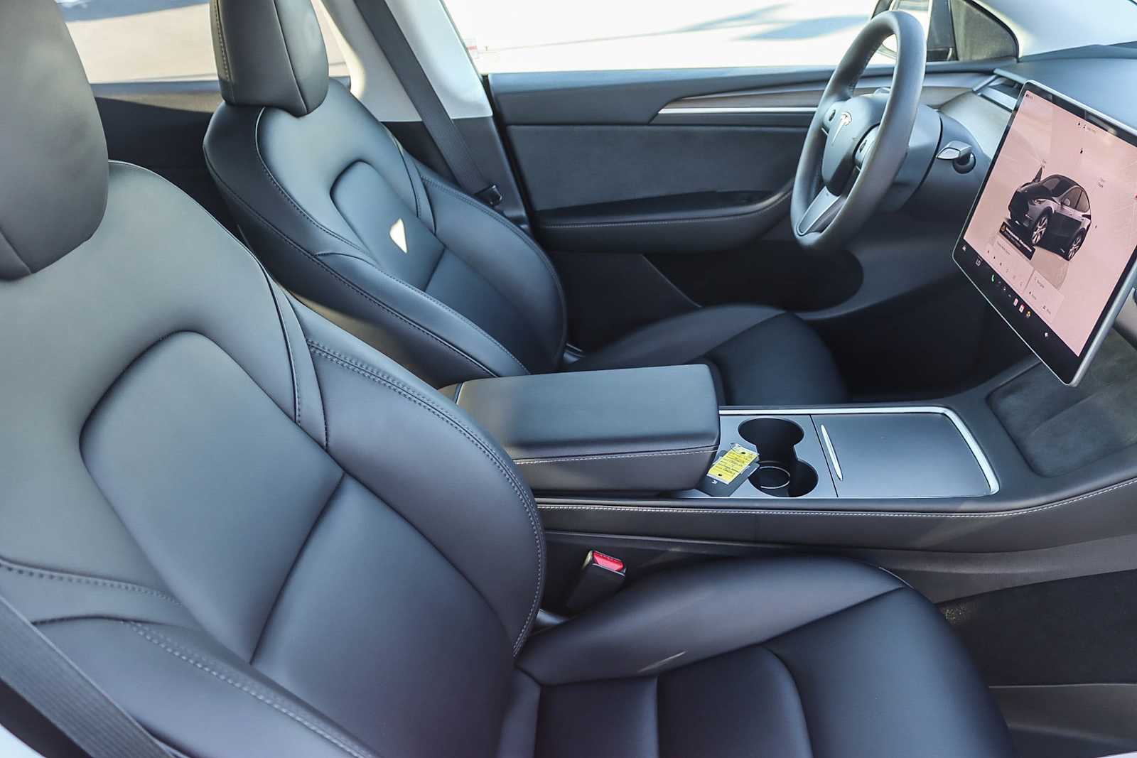 Thumbnail: 2023 Tesla Model Y - 14