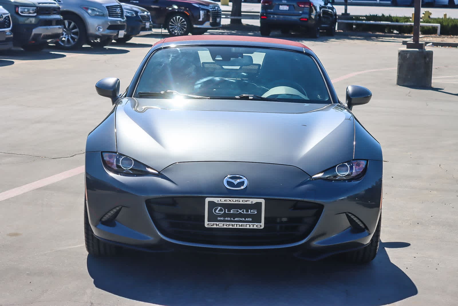 Thumbnail: 2018 Mazda MX-5 Miata - 6