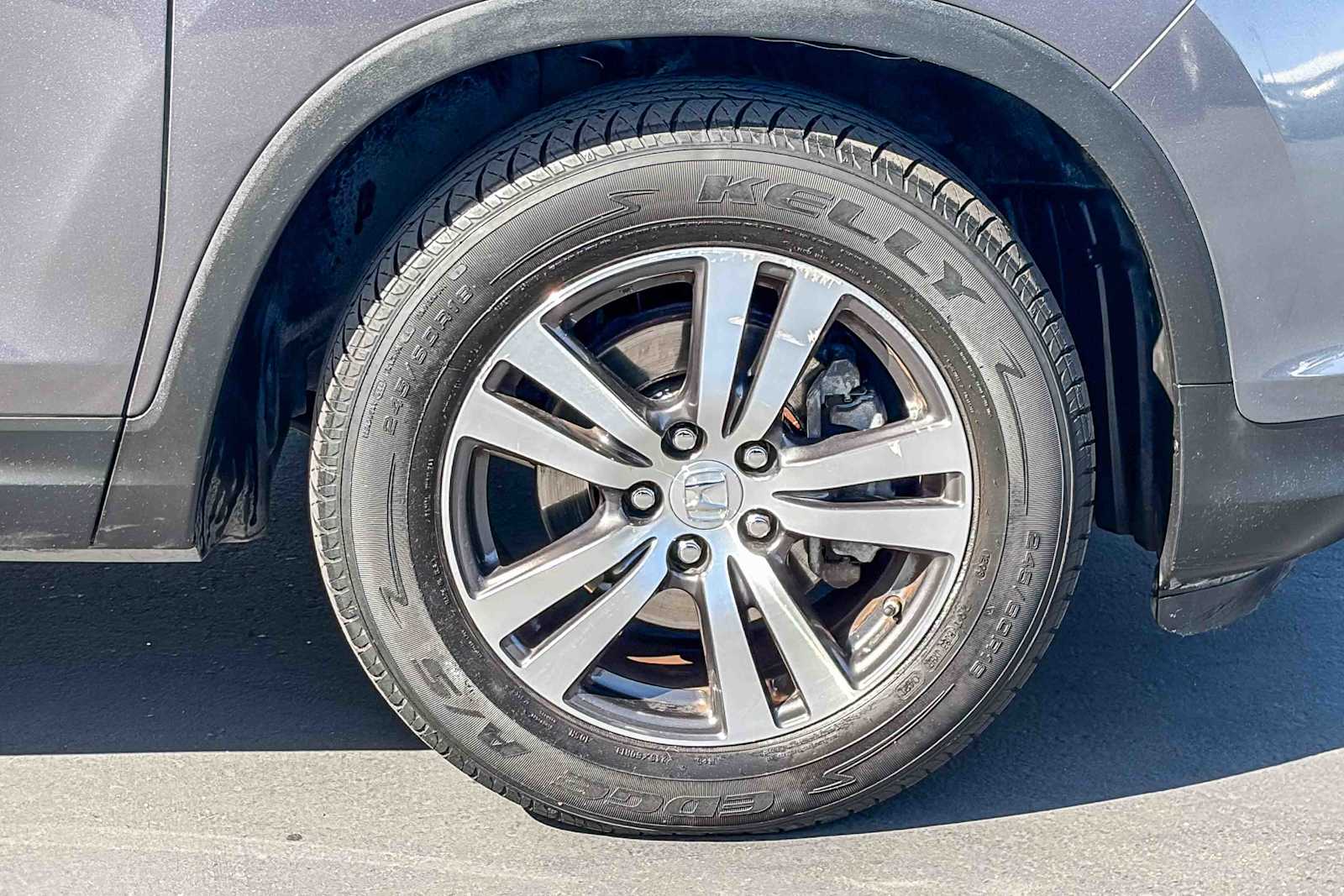 Thumbnail: 2016 Honda Pilot - 9