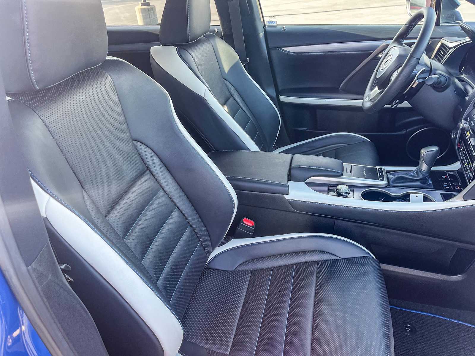 Thumbnail: 2021 Lexus RX - 16