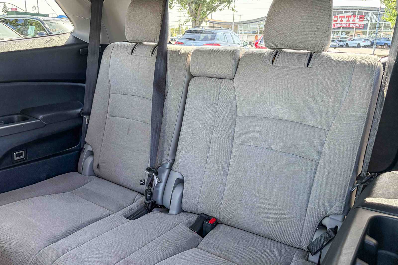 Thumbnail: 2016 Honda Pilot - 18