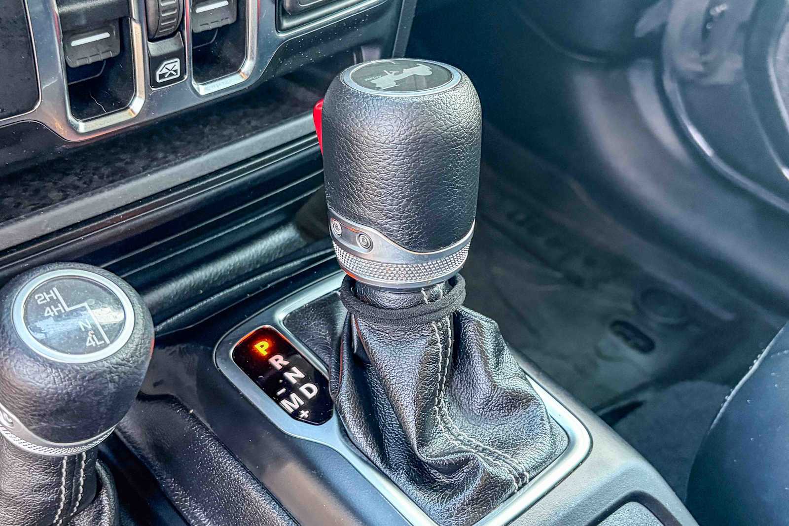 Thumbnail: 2021 Jeep Wrangler - 18