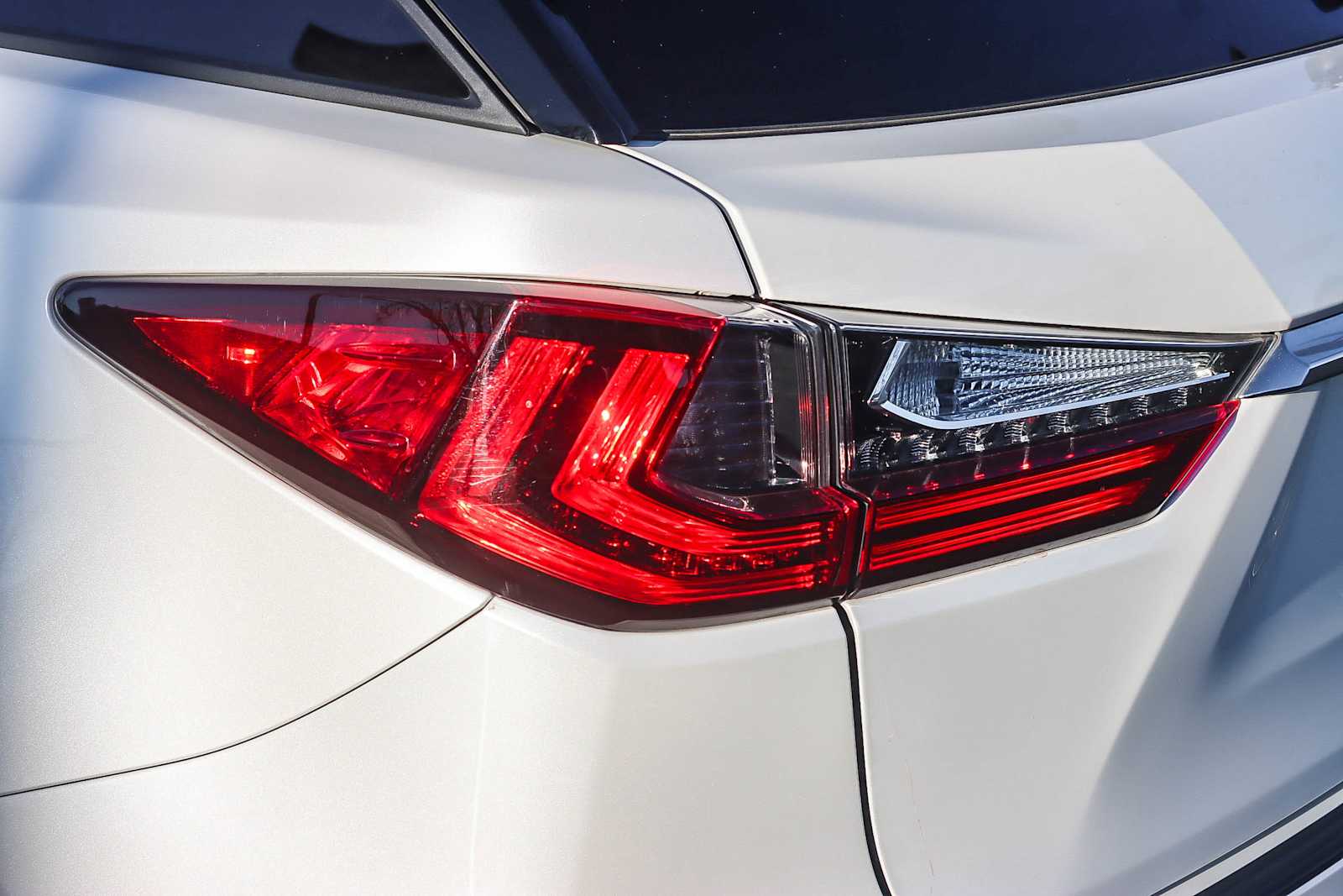 Thumbnail: 2020 Lexus RX - 8