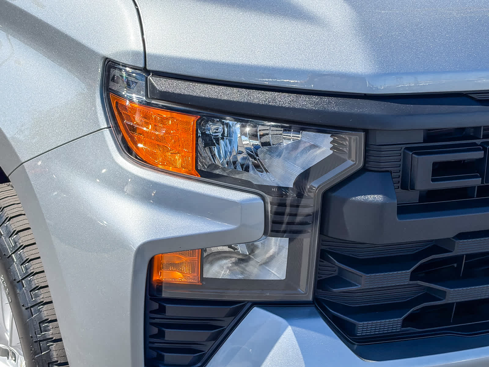 2023 Chevrolet Silverado 1500 Custom photo 6