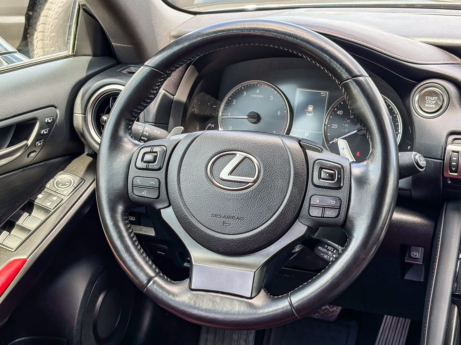 Thumbnail: 2022 Lexus IS - 14