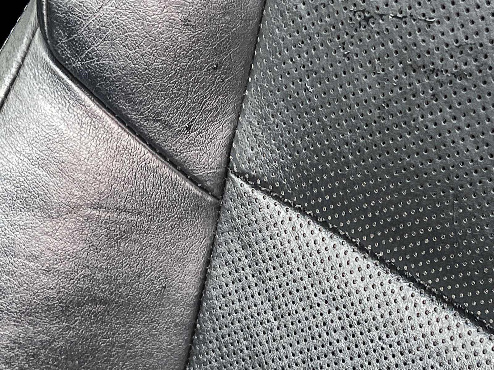 Thumbnail: 2014 Lexus GS - 25