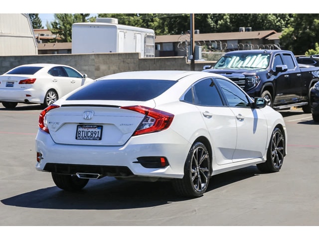 2020 Honda Civic Sport 4