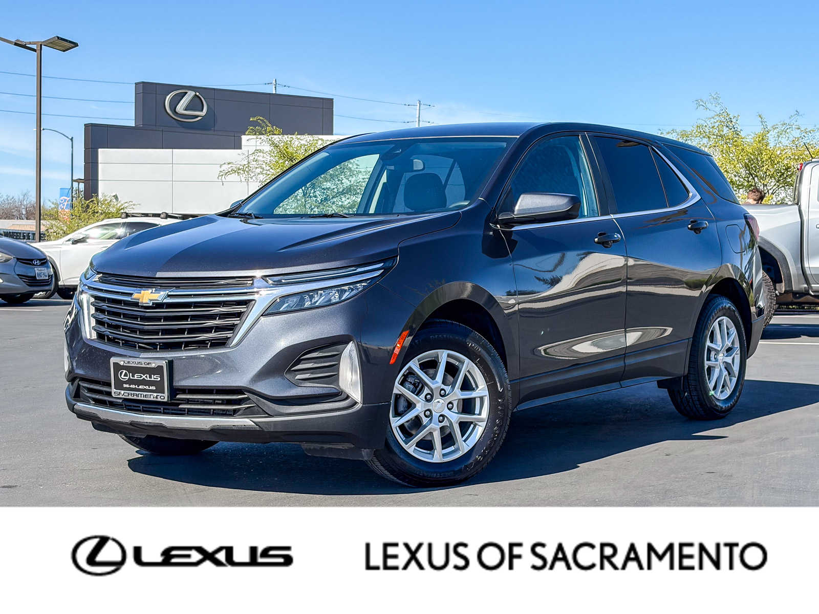 Thumbnail: 2022 Chevrolet Equinox - 1