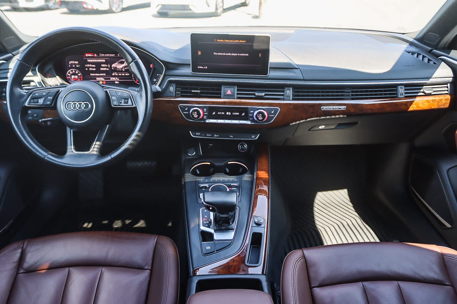 Thumbnail: 2019 Audi A4 - 11