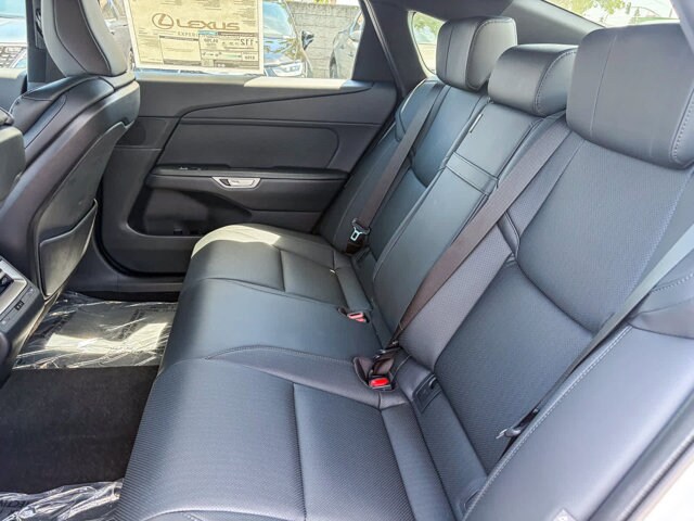 2026 Lexus ES BEV 500e Premium AWD - Photo 19