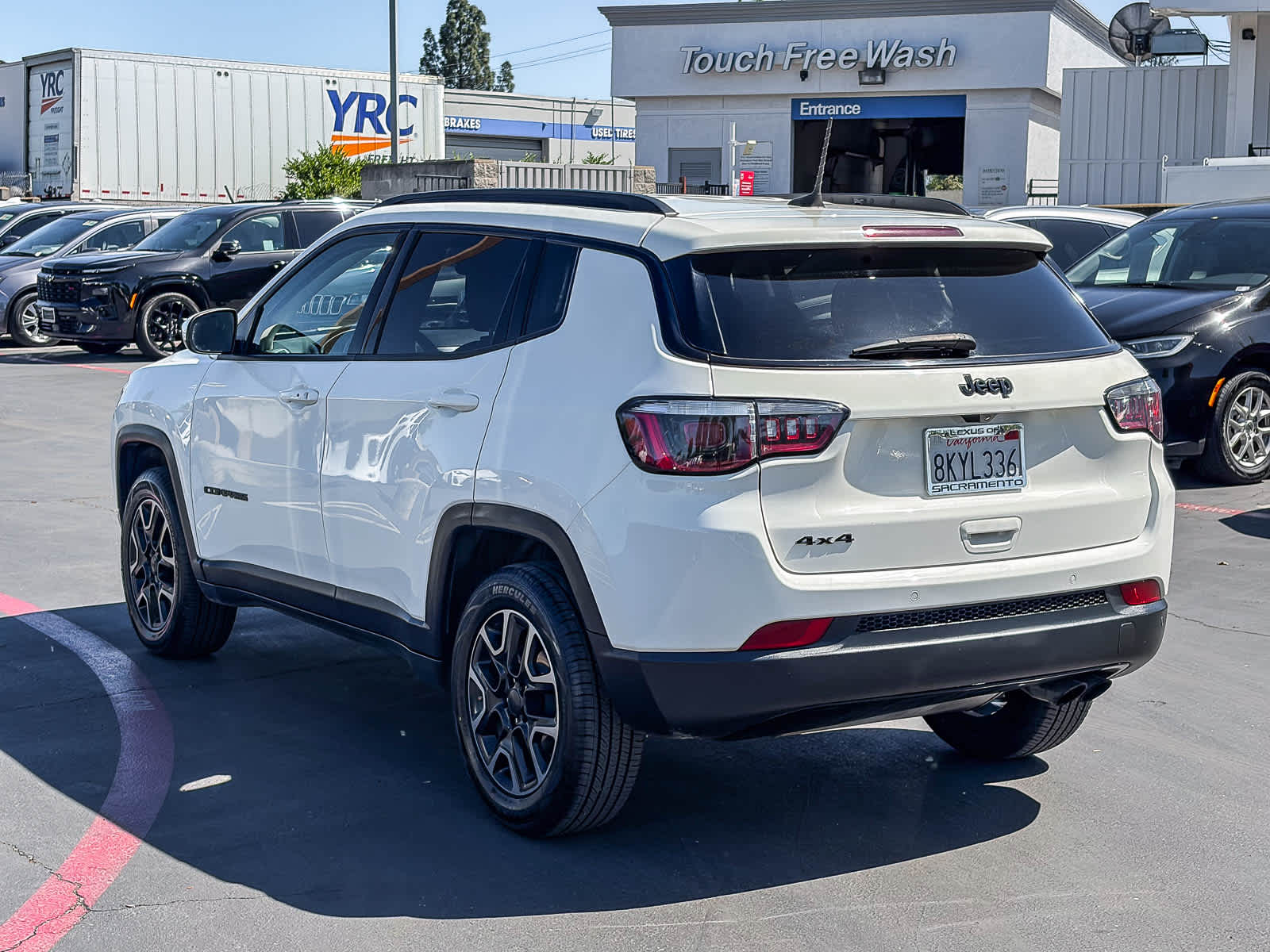 Thumbnail: 2019 Jeep Compass - 2