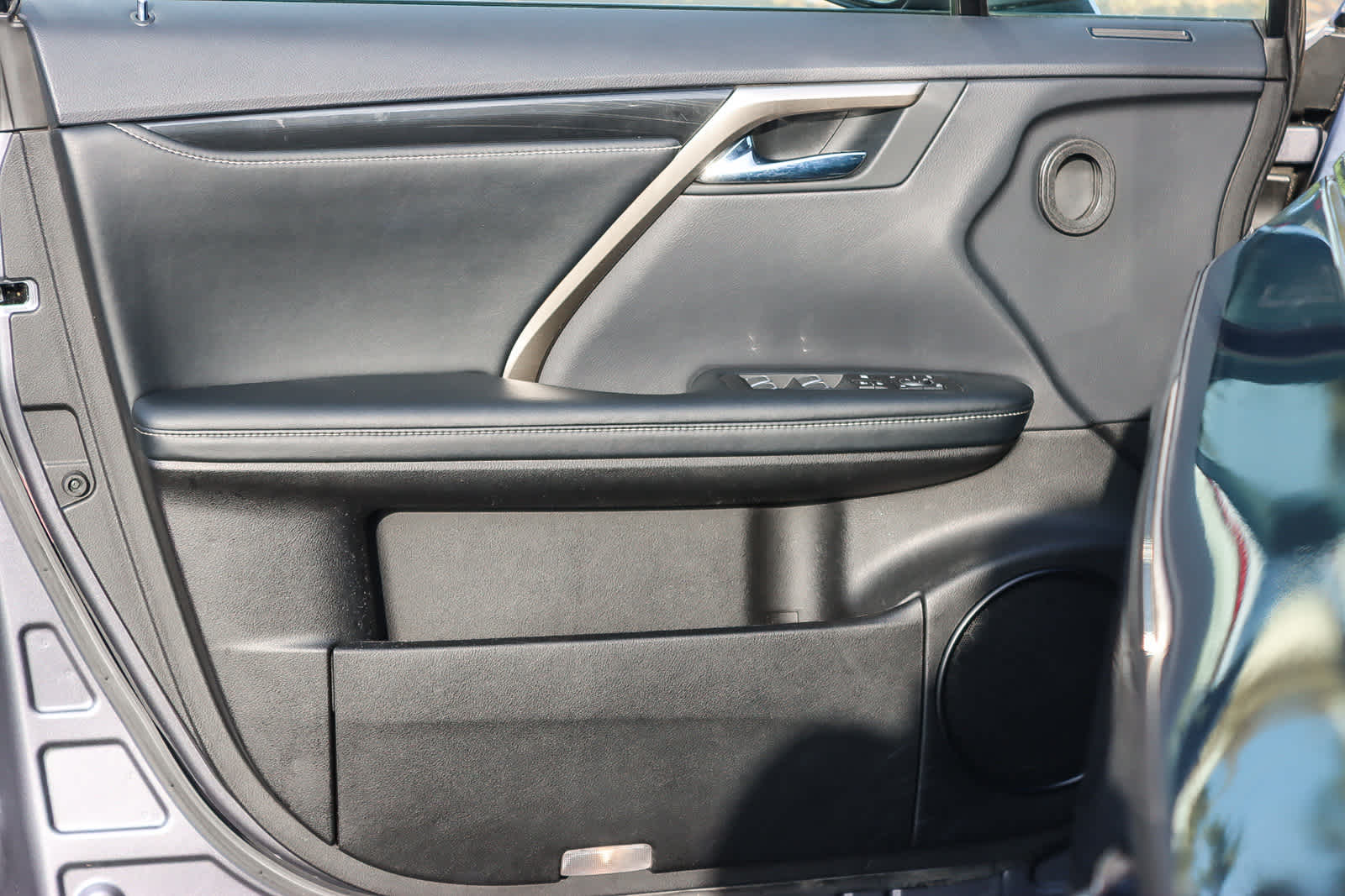 Thumbnail: 2022 Lexus RX - 20