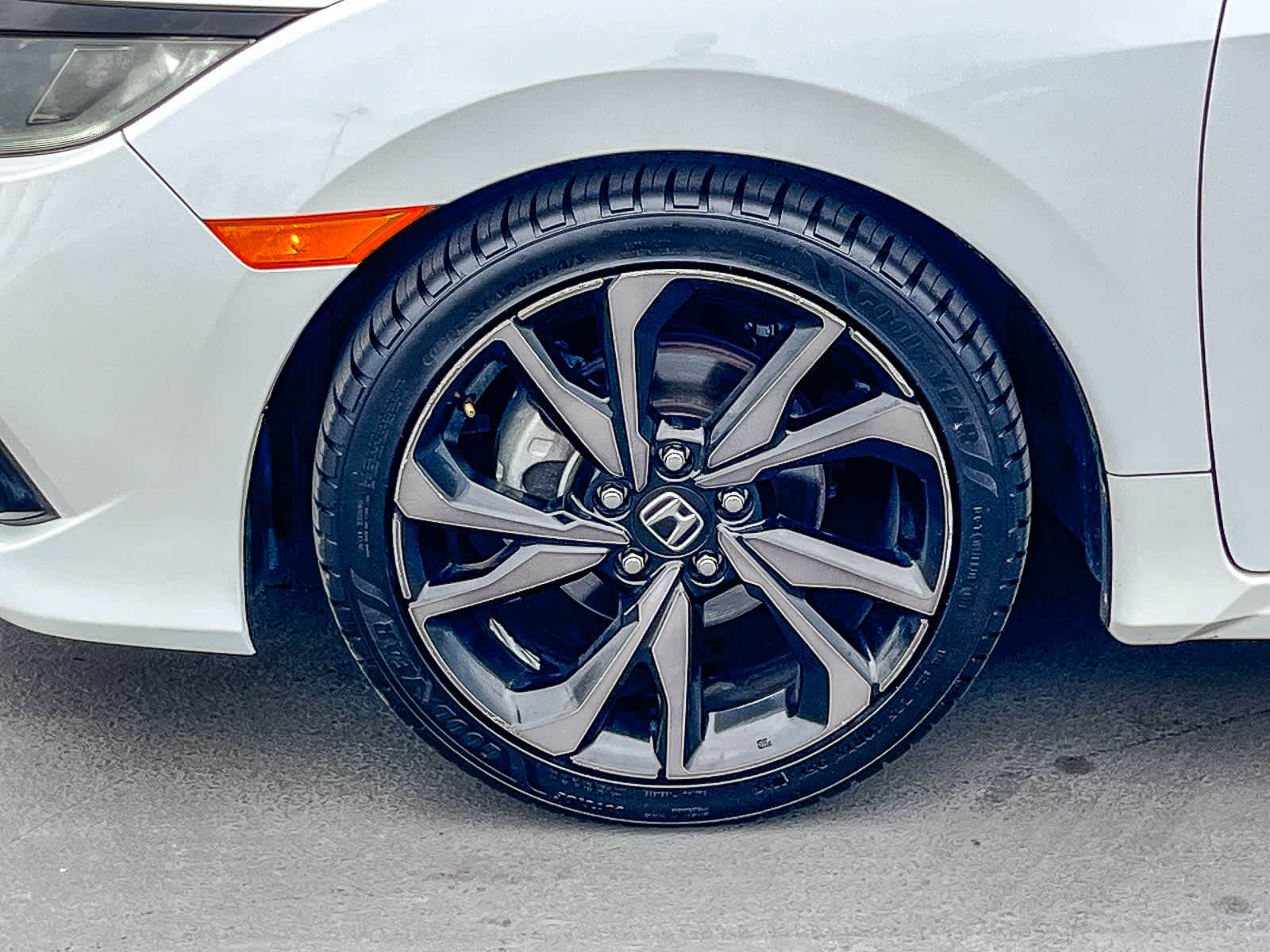 Thumbnail: 2019 Honda Civic - 9