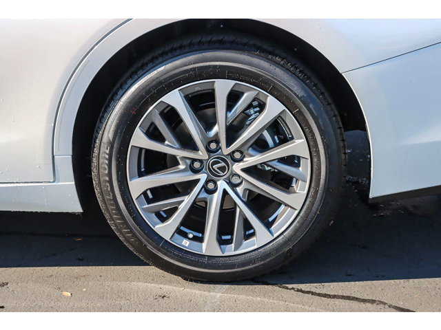 Thumbnail: 2025 Lexus ES - 10