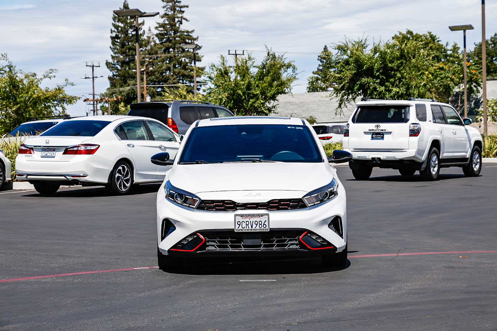Thumbnail: 2023 Kia Forte - 8