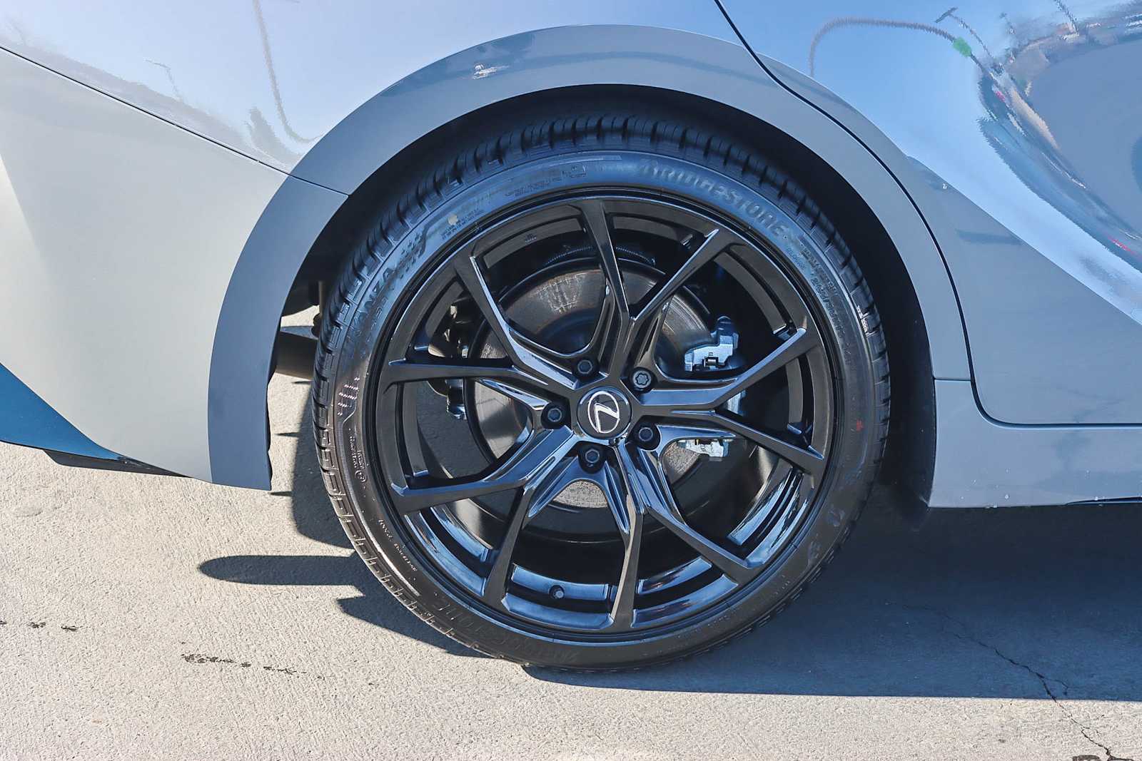 Thumbnail: 2025 Lexus IS - 10