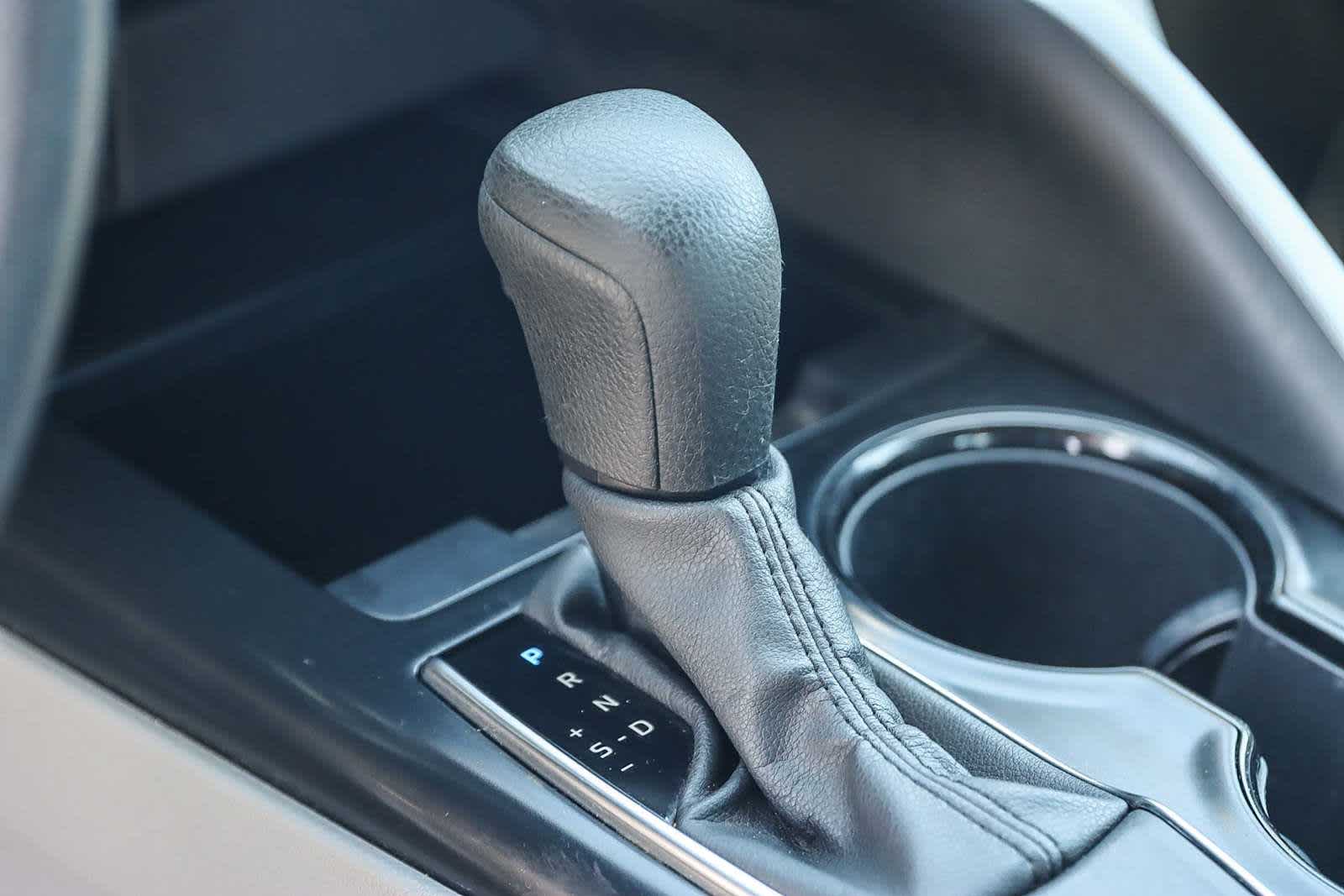Thumbnail: 2020 Toyota Camry - 26
