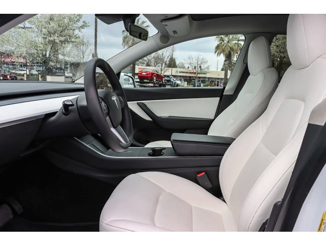 2021 Tesla Model Y Standard Range 17