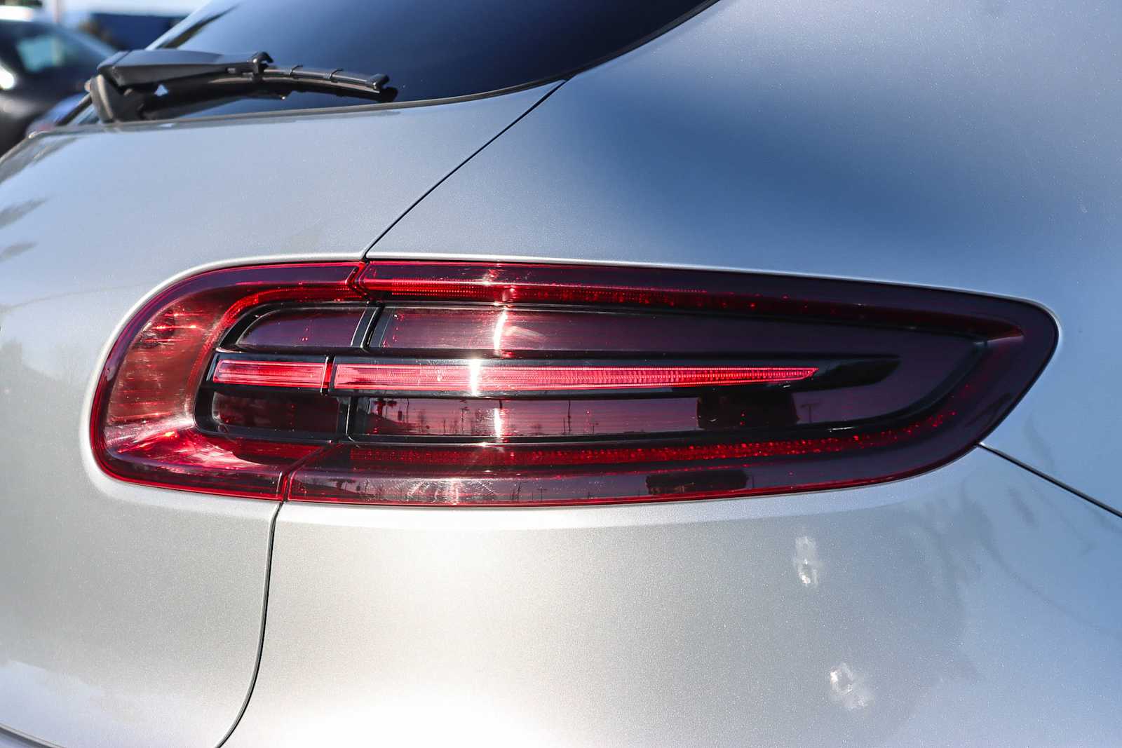 Thumbnail: 2018 Porsche Macan - 8