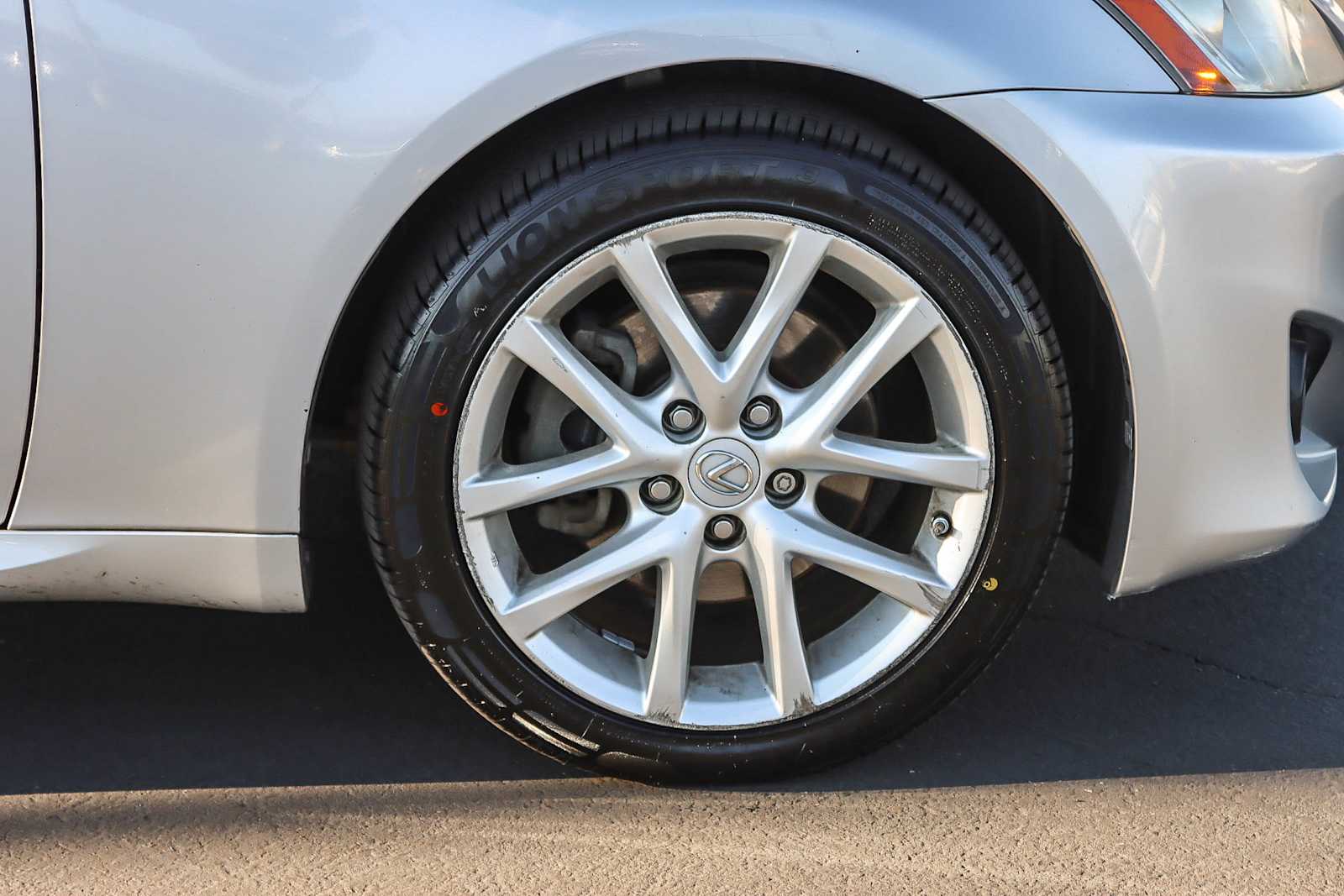 Thumbnail: 2013 Lexus IS - 9