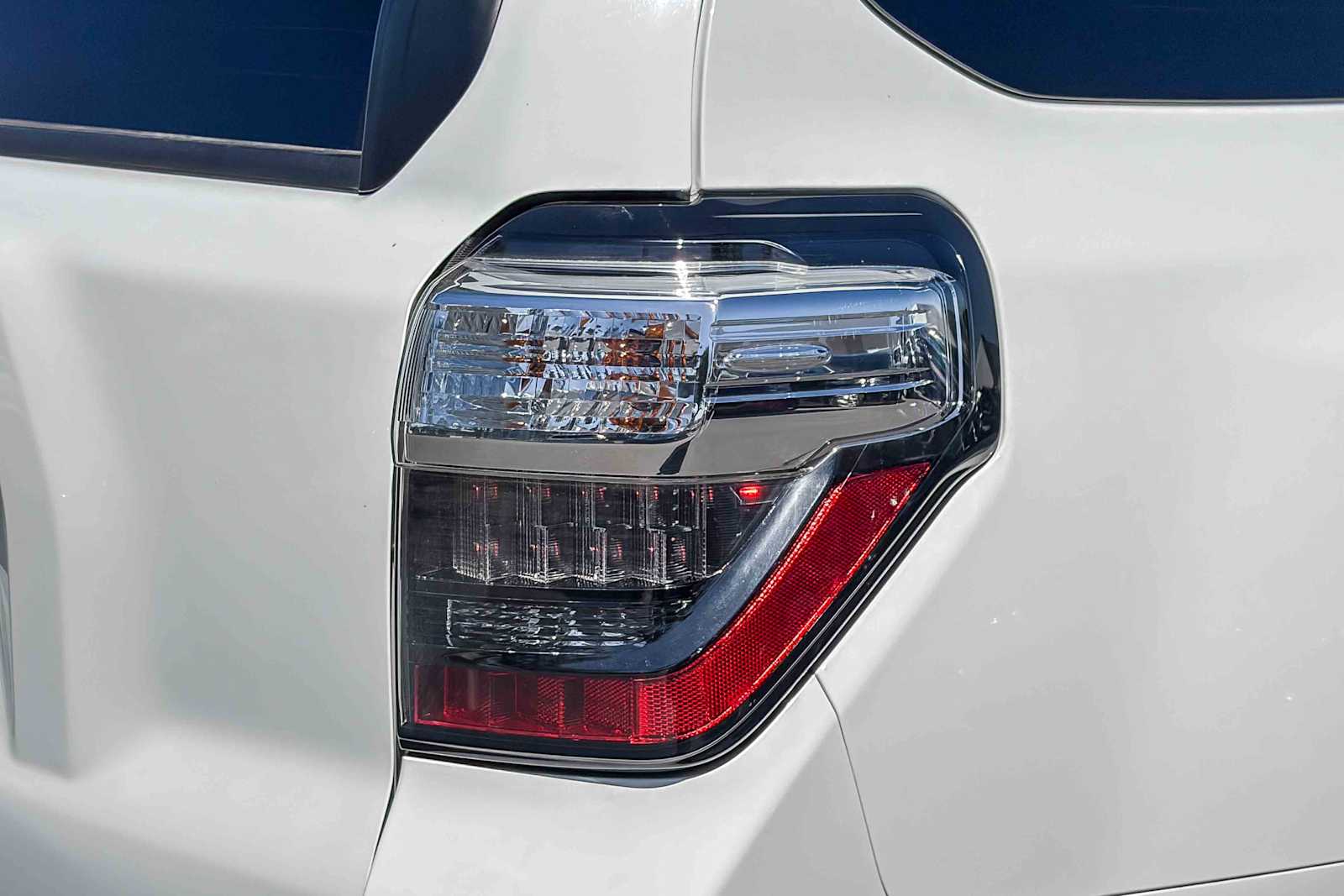 2024 Toyota 4Runner SR5 photo 3