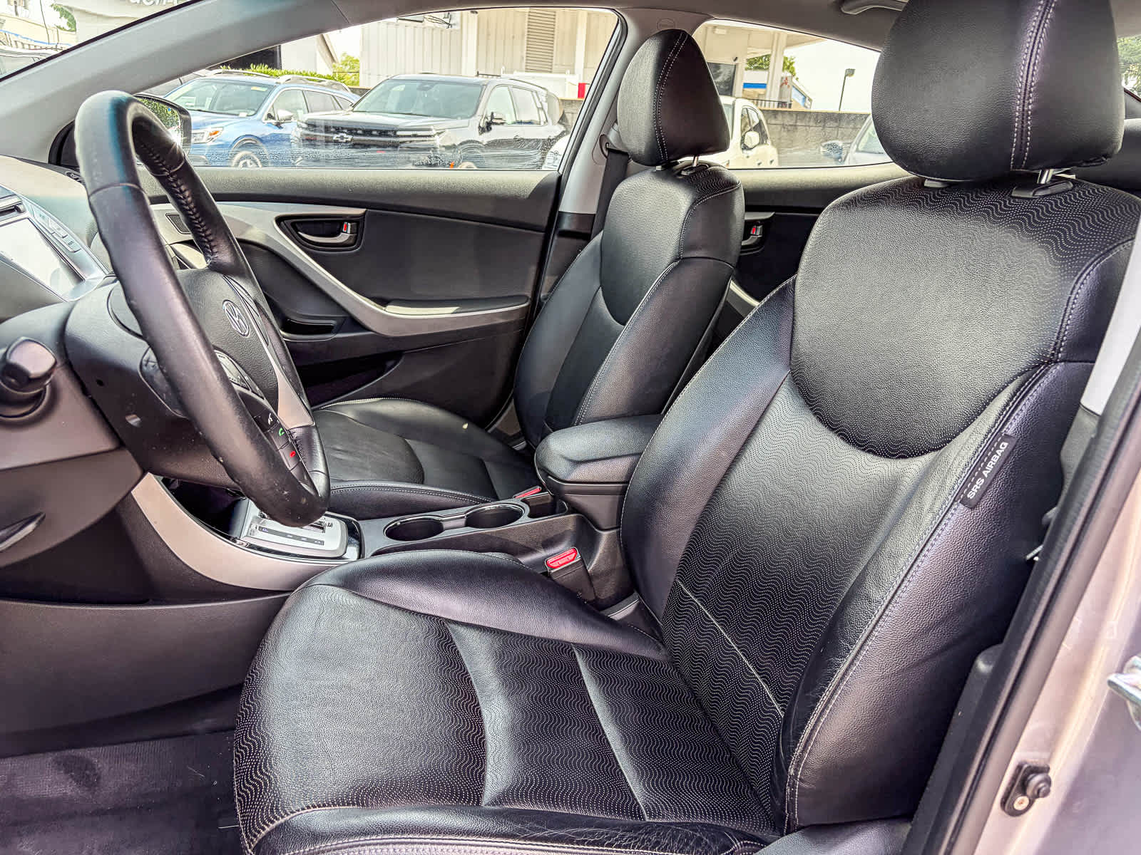 Thumbnail: 2011 Hyundai Elantra - 17