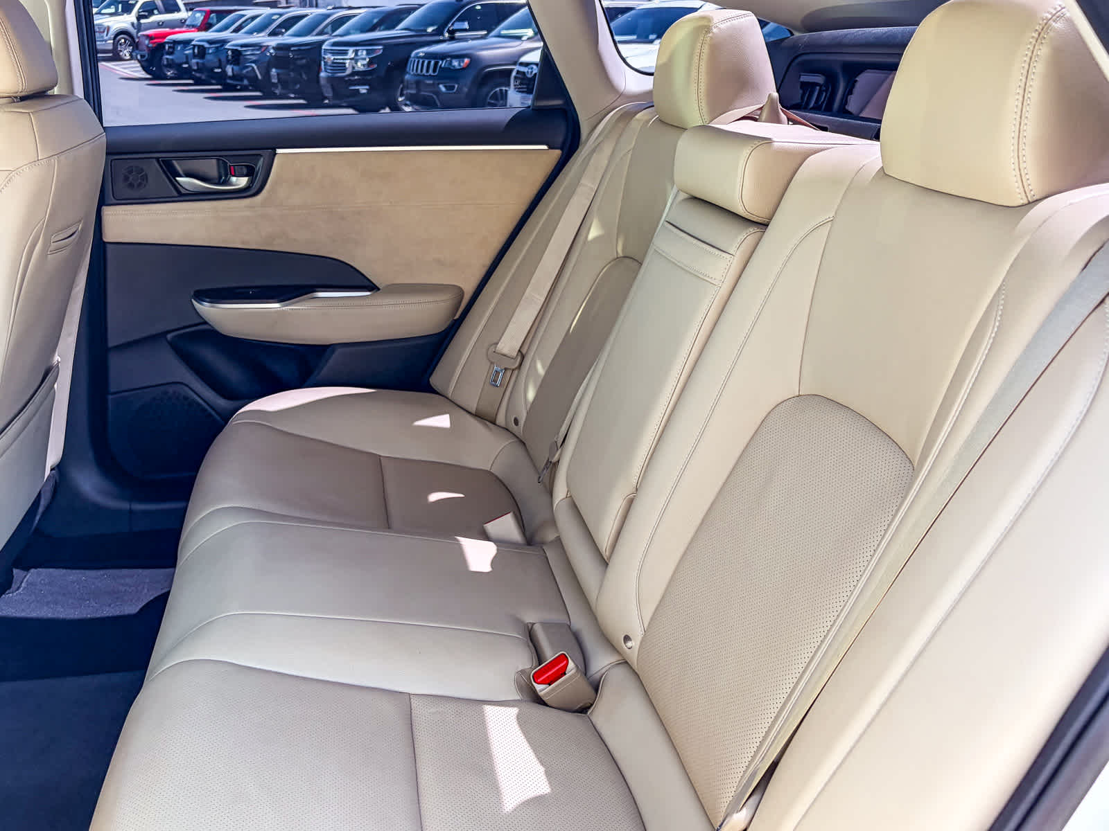 Thumbnail: 2018 Honda Clarity - 17