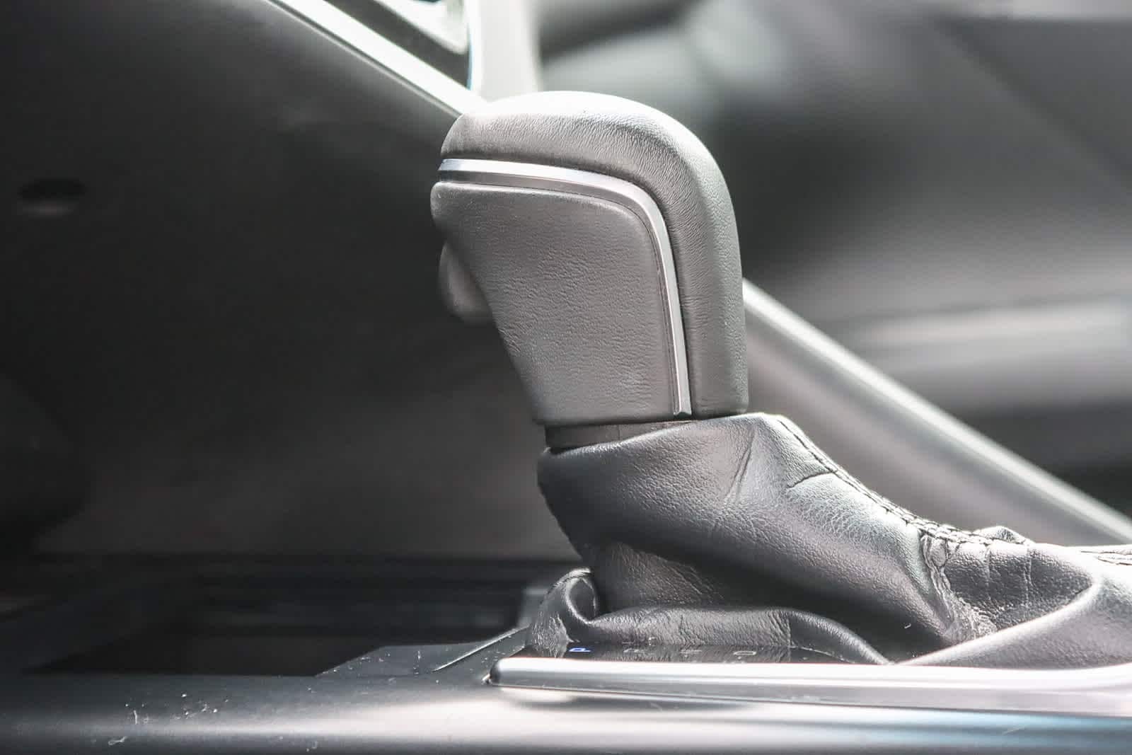 Thumbnail: 2018 Toyota Camry - 21