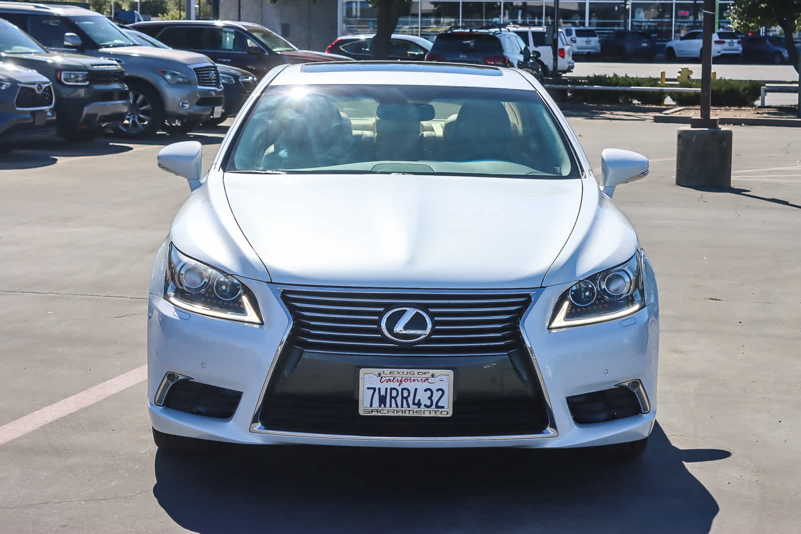 Thumbnail: 2014 Lexus LS - 6