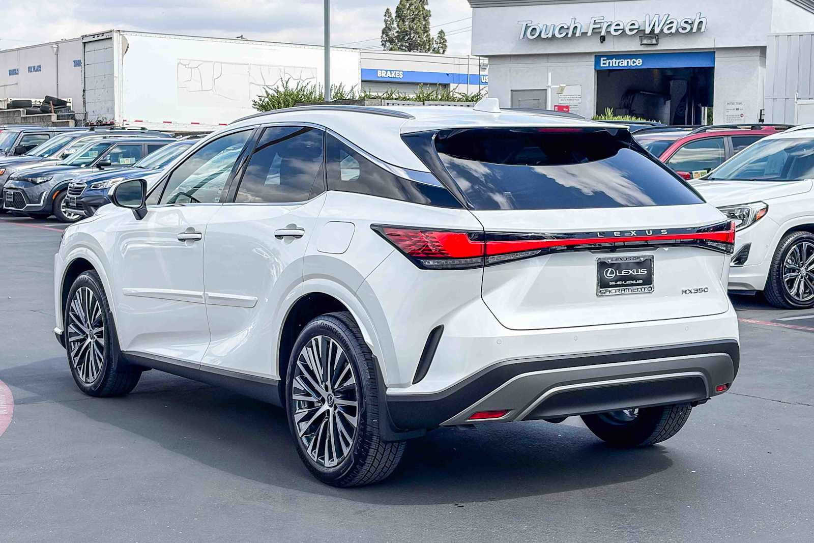 Thumbnail: 2026 Lexus RX - 2
