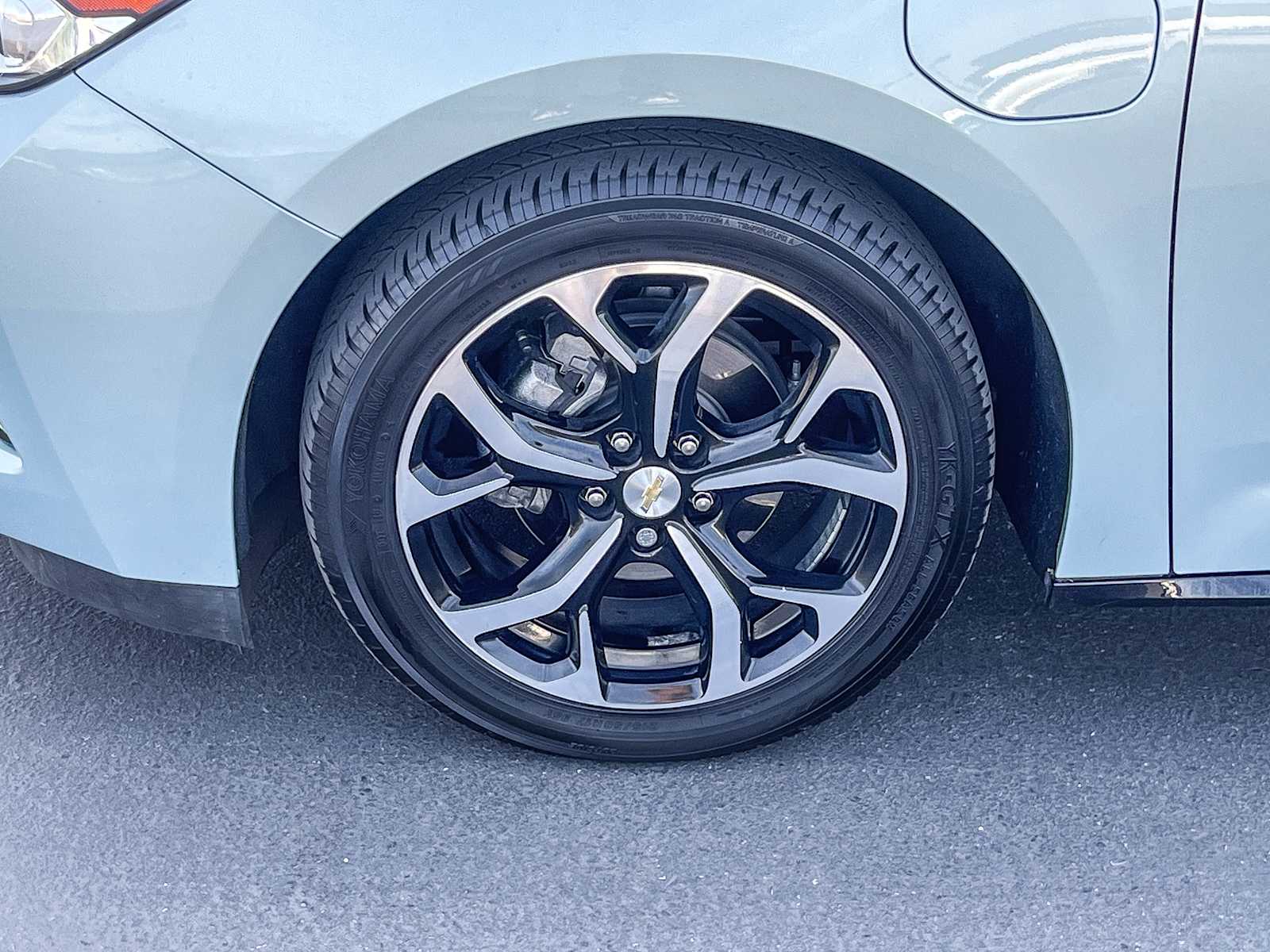 Thumbnail: 2019 Chevrolet Volt - 9