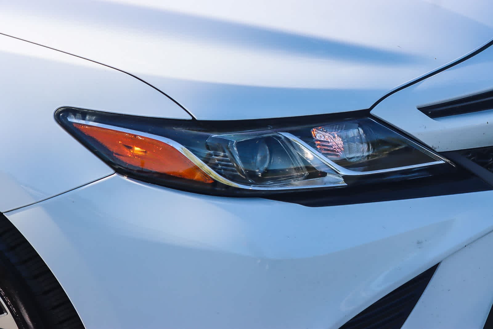 Thumbnail: 2020 Toyota Camry - 7