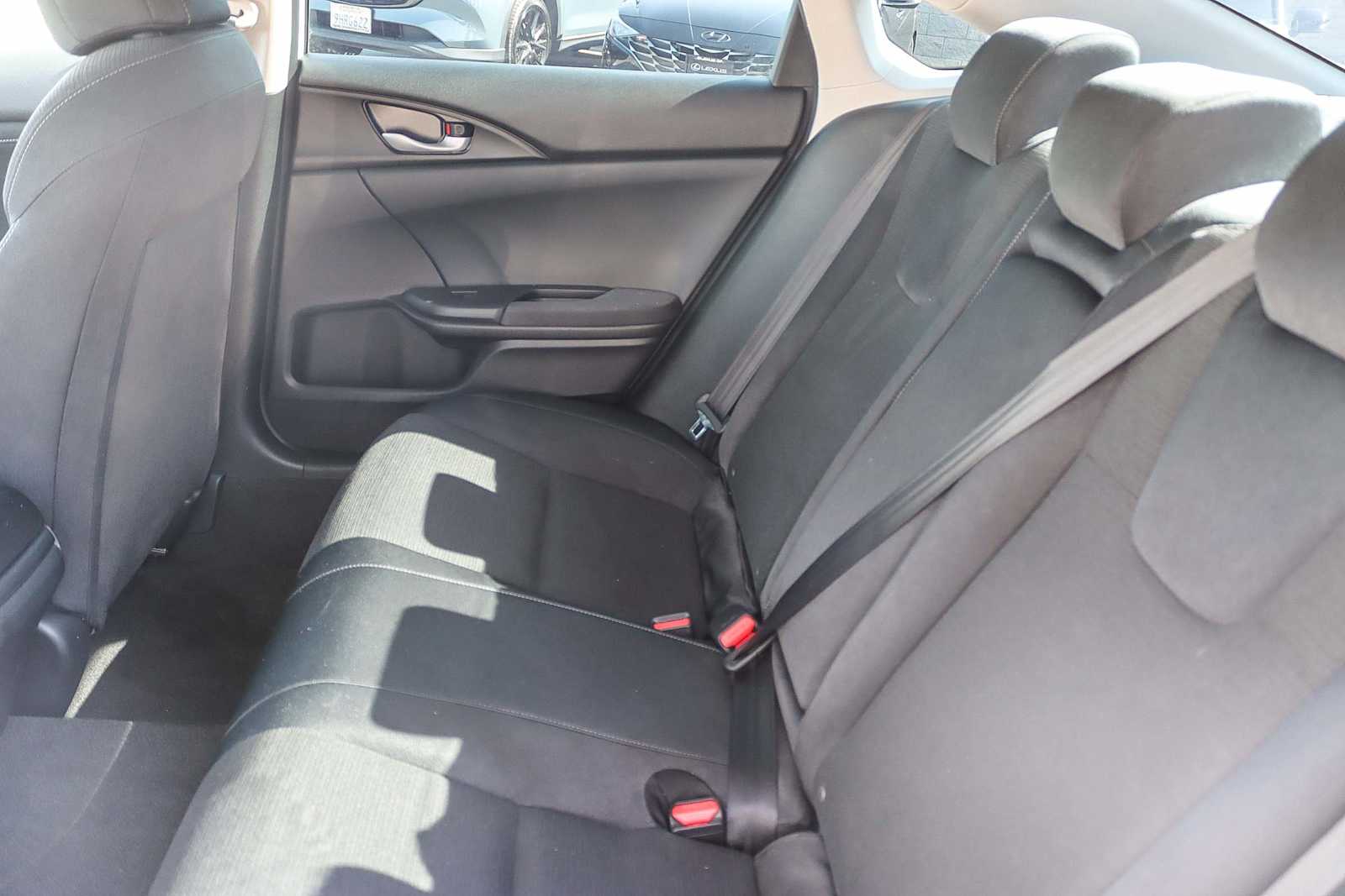 Thumbnail: 2021 Honda Insight - 17