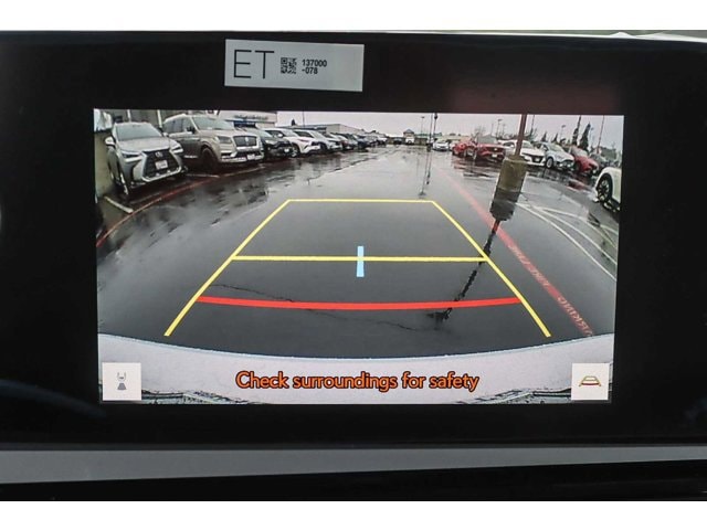 Thumbnail: 2025 Lexus ES - 24