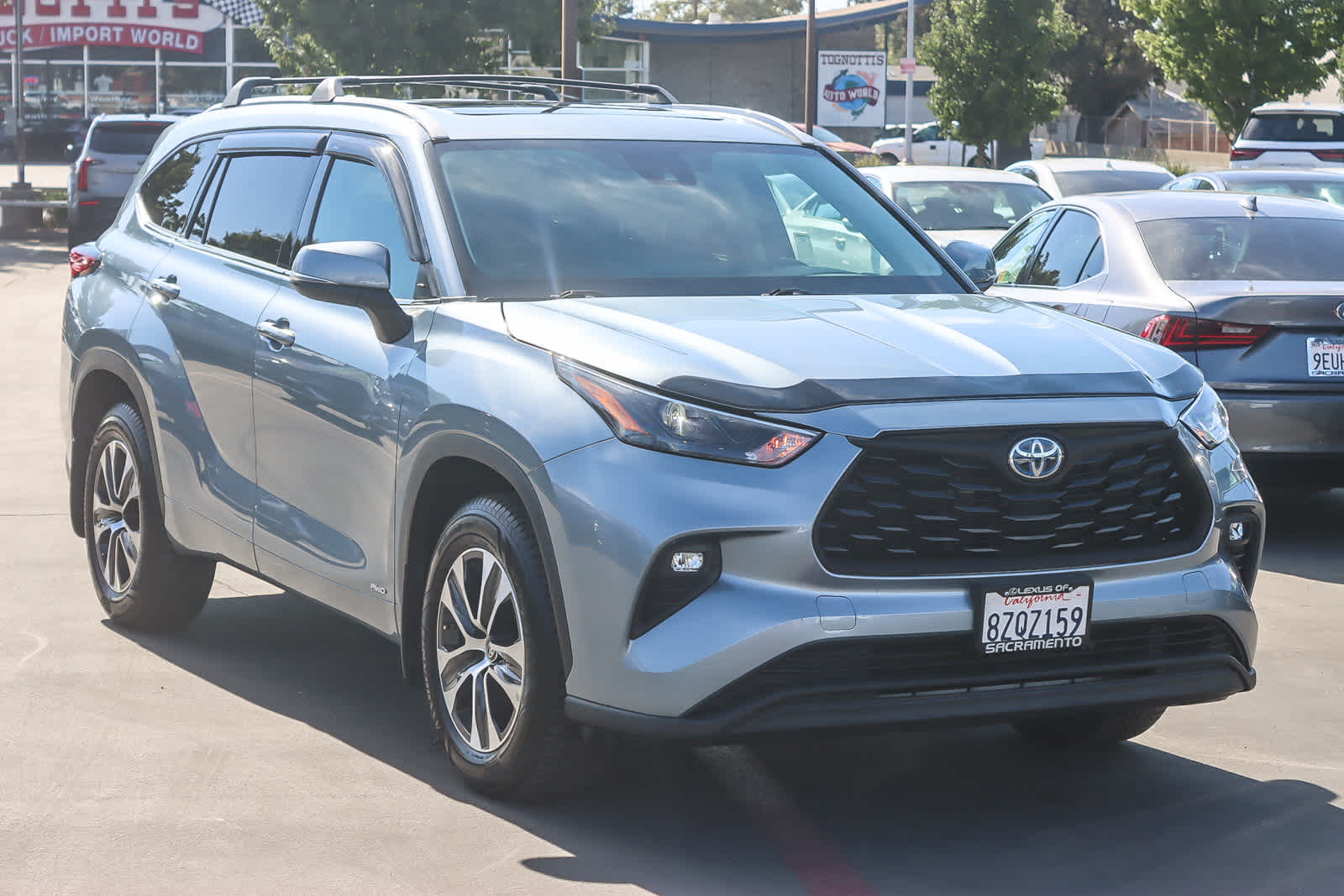 Thumbnail: 2022 Toyota Highlander - 5