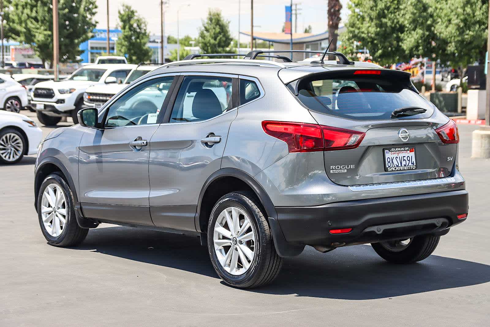 Thumbnail: 2019 Nissan Rogue Sport - 4