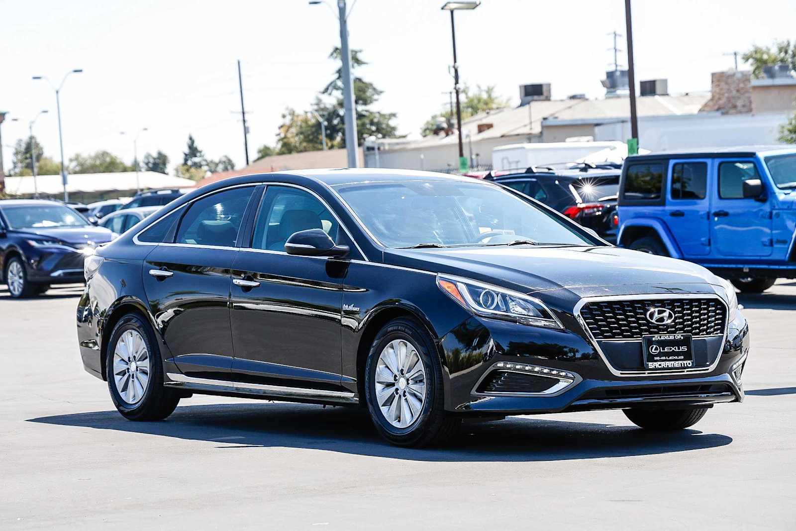 Thumbnail: 2017 Hyundai Sonata - 5
