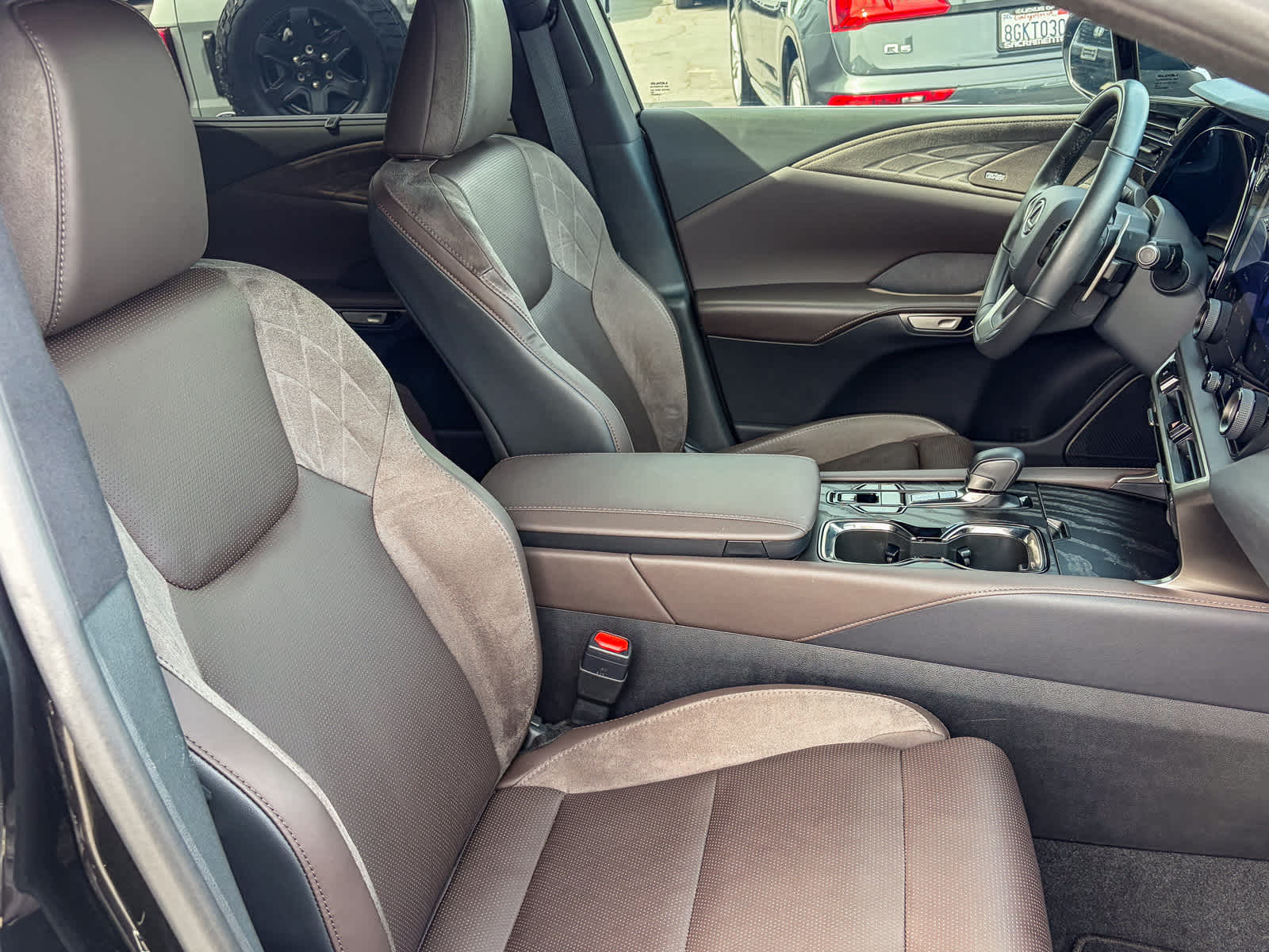 Thumbnail: 2024 Lexus RX - 15