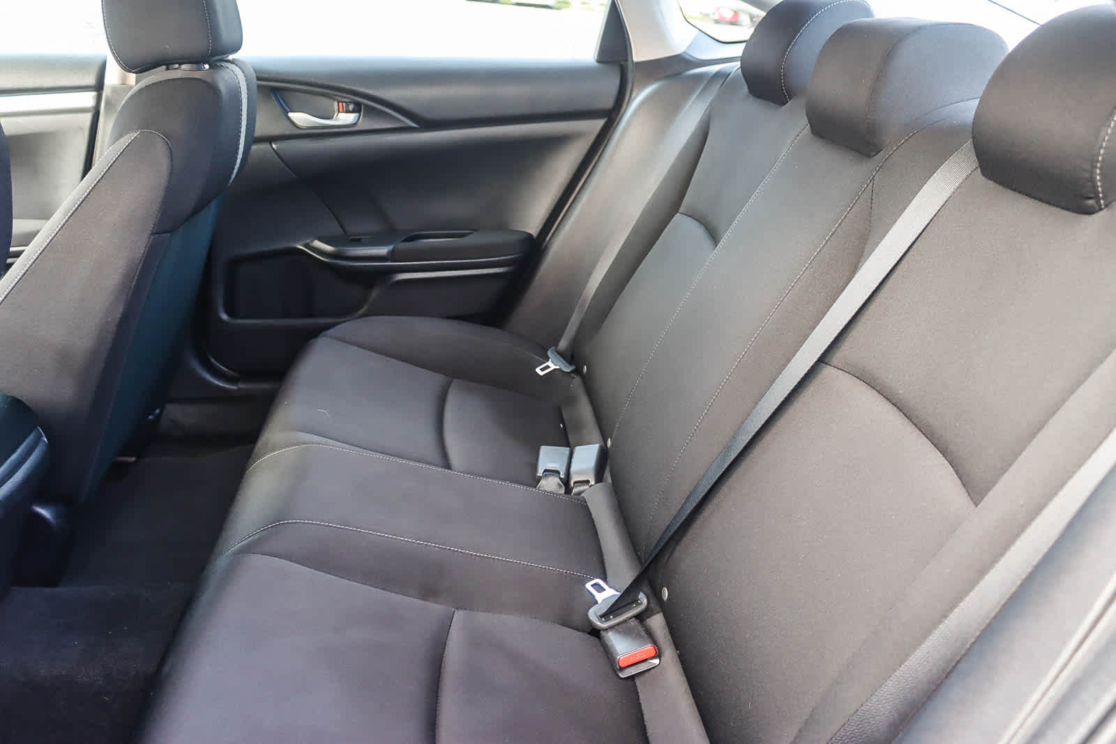 Thumbnail: 2017 Honda Civic - 17