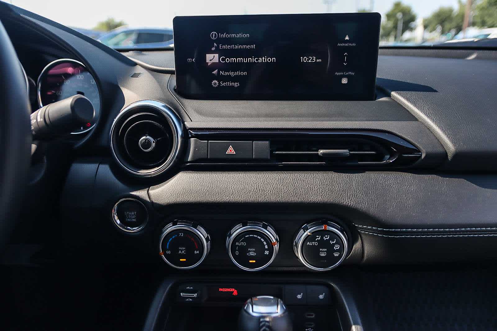 Thumbnail: 2024 Mazda MX-5 Miata - 18