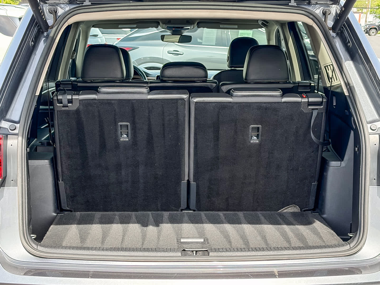 Thumbnail: 2024 Volkswagen Atlas - 25